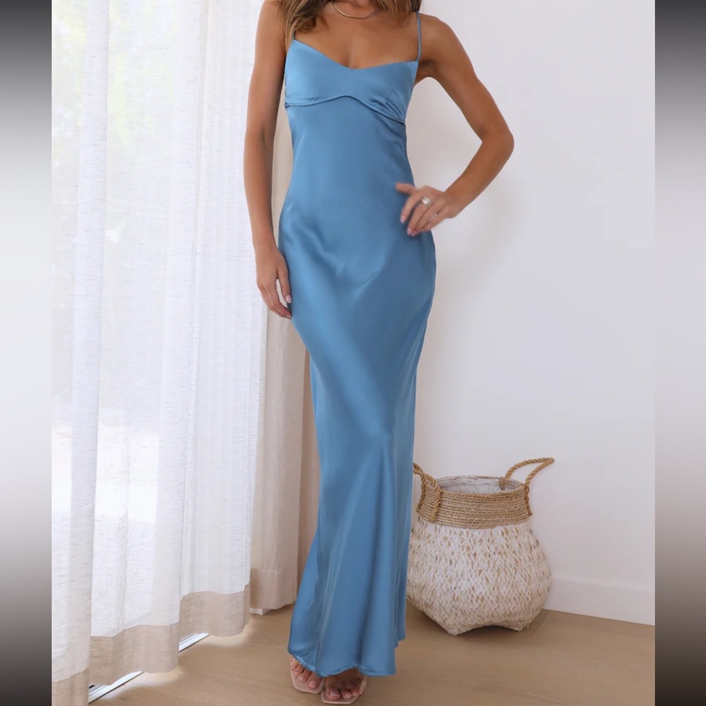 Blue maxi formal dress